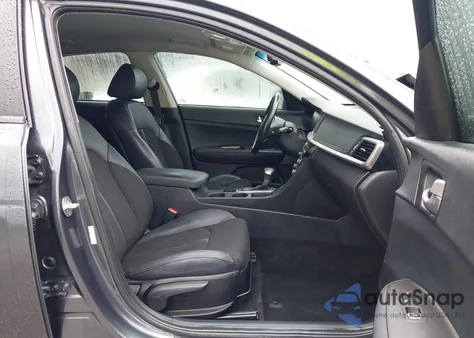 2019 Kia Optima S z USA, uszkodzony, nr VIN 5XXGT4L34KG377919